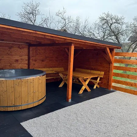 Telkom 1 Apartment *